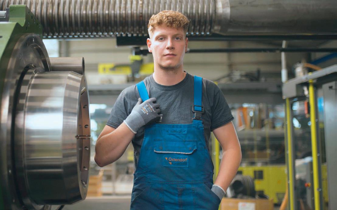 Mitarbeiter im Bereich Kunststoff- und Kautschuktechnologe